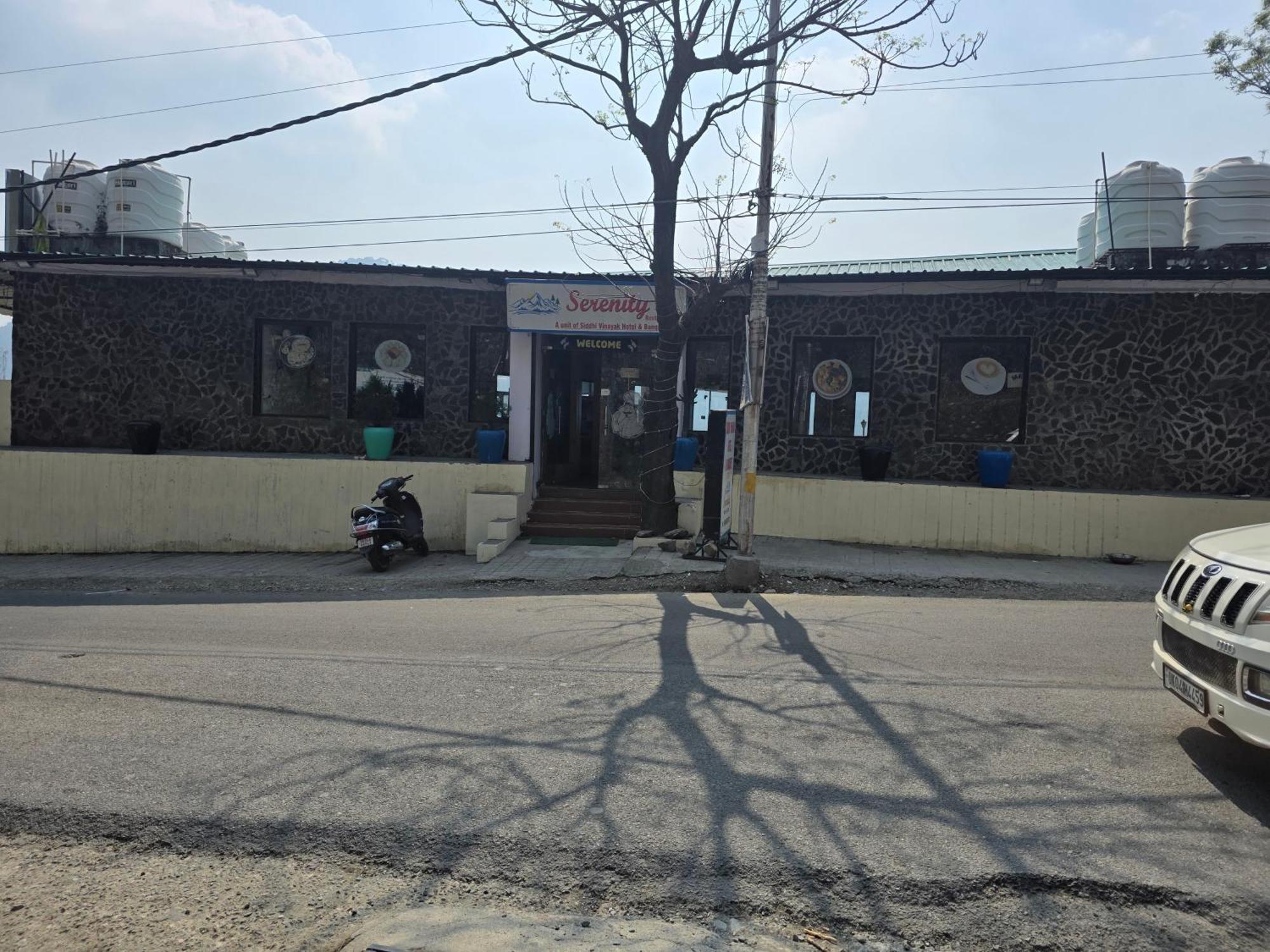 Siddhi Vinayak Hotel And Banquet Bhīm Tāl Exterior foto